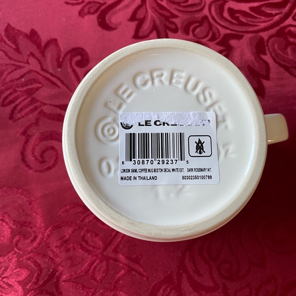 Le Creuset collectible Boston coffee/tea mug - Picture 3 of 5